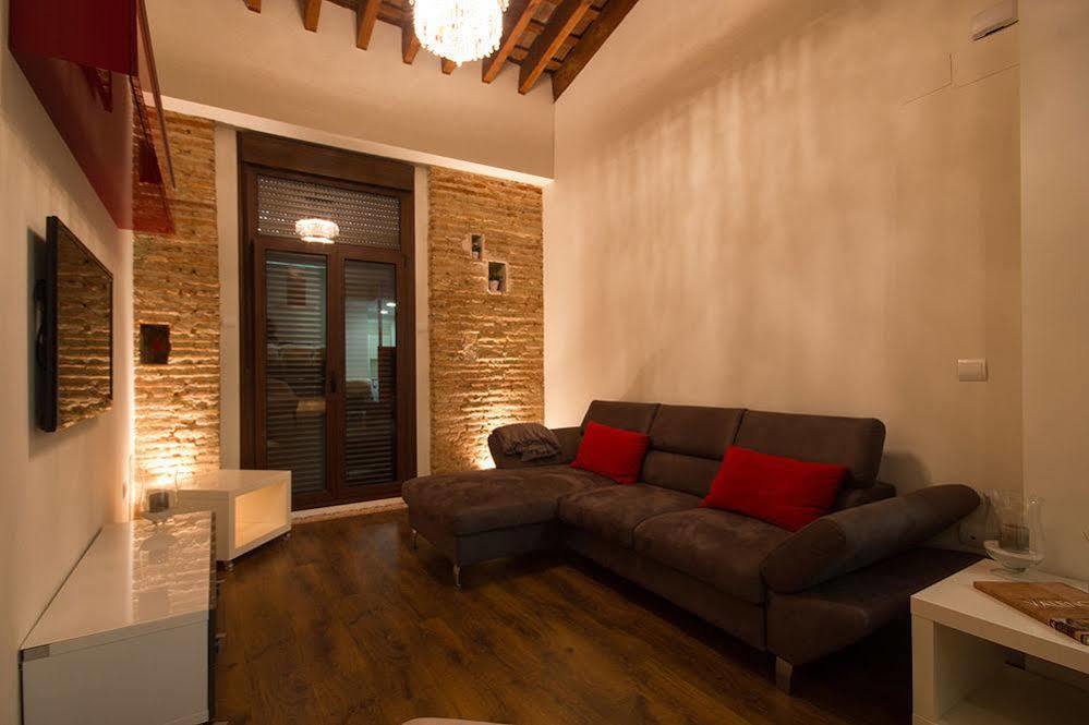 Ferienwohnung Total Valencia Charming Exterior foto